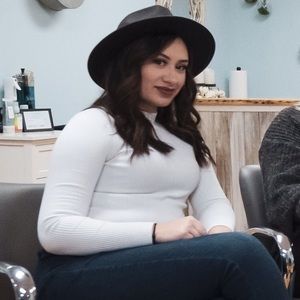 Meet your Posher, Amanda